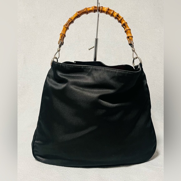 Gucci Bamboo Nylon/ Patented Leather Shoulder Bag - Picture 5 of 15